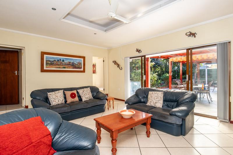 4 Bedroom Property for Sale in Bergvliet Western Cape